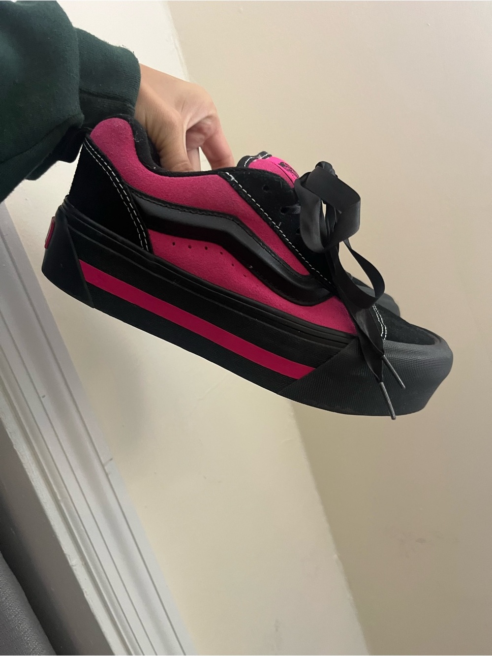Vans Platform Black and Hot Pink Skate Sneakers 7